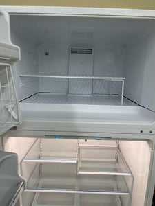 Magic Chef Refrigerator - 5282