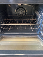 Load image into Gallery viewer, Kenmore Gas Stove - 3600
