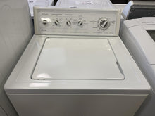 Load image into Gallery viewer, Kenmore Washer - 9004
