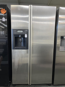 Amana Stainless Side by Side Refrigerator - 8563