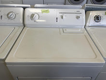 Load image into Gallery viewer, Kenmore Washer and Electric Dryer Set - 9138 - 7414
