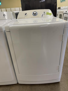 Frigidaire Washer and Electric Dryer Set - 0761 - 9068