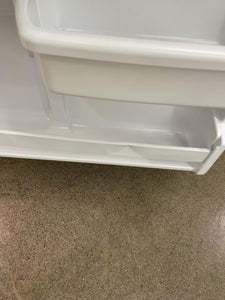 Whirlpool Refrigerator - 8414