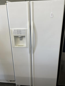 Jenn-Air Side by Side Refrigerator - 0943