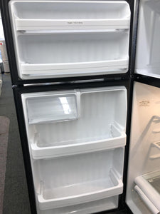 GE Refrigerator - 8165