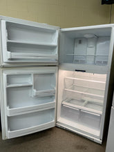 Load image into Gallery viewer, GE Refrigerator - 9502
