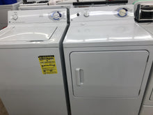 Load image into Gallery viewer, GE Washer and Electric Dryer Set - 0312-8921
