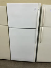 Load image into Gallery viewer, Kenmore White Refrigerator - 7648
