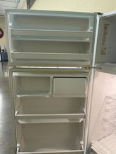 Load image into Gallery viewer, Frigidaire Refrigerator - 4124
