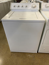 Load image into Gallery viewer, Whirlpool Washer and Gas Dryer Set - 2394 - 3044
