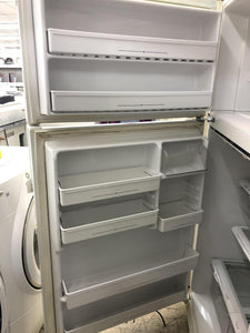 Amana Refrigerator - 1421