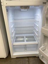 Load image into Gallery viewer, GE Refrigerator - 6613
