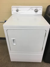 Load image into Gallery viewer, Speed Queen Gas Dryer - 9905
