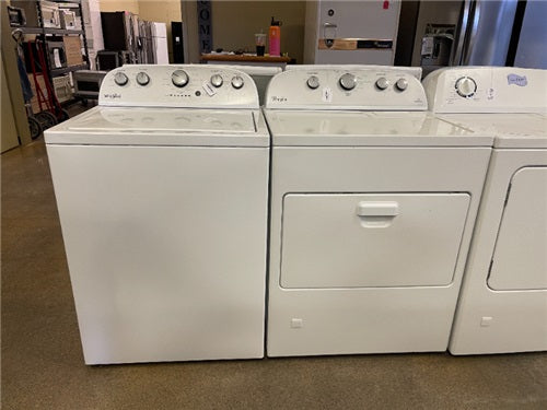 Whirlpool Washer and Gas Dryer Set - 3373 - 3384