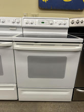 Load image into Gallery viewer, GE White Electric Stove - 6461
