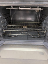 Load image into Gallery viewer, Amana Electric Coil Stove - 3946
