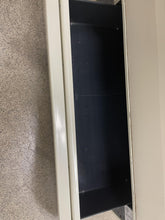 Load image into Gallery viewer, GE Bisque Gas Stove - 2814
