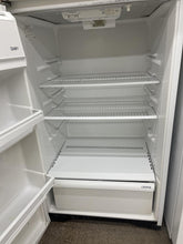 Load image into Gallery viewer, White Westinghouse Refrigerator - 3468

