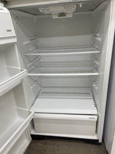 White Westinghouse Refrigerator - 3468