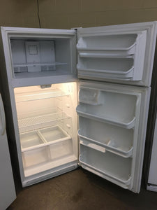 Frigidaire Refrigerator - 3932