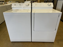 Load image into Gallery viewer, Maytag Washer and Gas Dryer Set - 2525 - 2209

