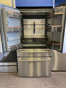 GE Cafe 27.6 cu ft 4 door French Door Refrigerator - 2780