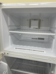 GE Refrigerator - 7500