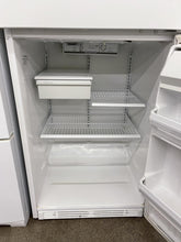 Load image into Gallery viewer, GE Refrigerator - 1607
