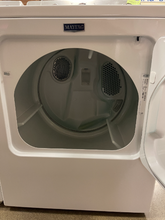 Load image into Gallery viewer, Maytag Washer and Electric Dryer Set - 2618 - 2619
