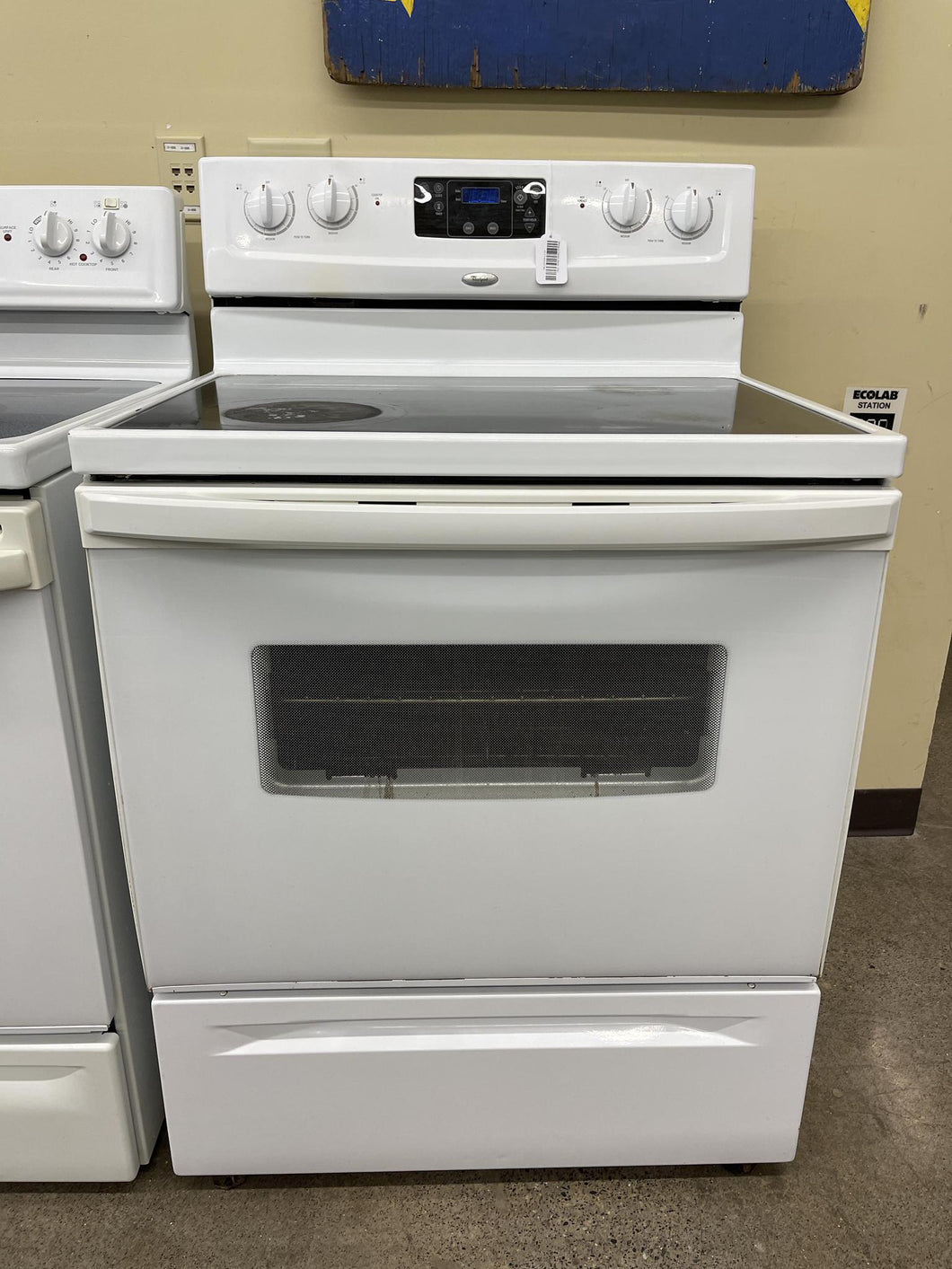 Whirlpool Electric Stove - 3761
