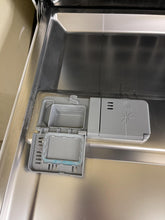 Load image into Gallery viewer, GE Portable Dishwasher - 8745
