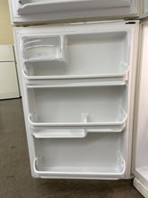 Load image into Gallery viewer, Kenmore Refrigerator - 7110
