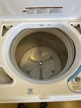 Load image into Gallery viewer, Maytag Bravos Washer and Gas Dryer Set - 2688-3710
