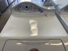 Load image into Gallery viewer, Maytag Neptune Front Load Washer and Gas Dryer Set - 7962 - 3133
