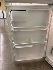 Frigidaire Refrigerator - 1462