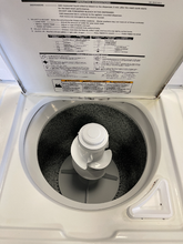 Load image into Gallery viewer, Whirlpool Washer and Electric Dryer Set - 1046-1047

