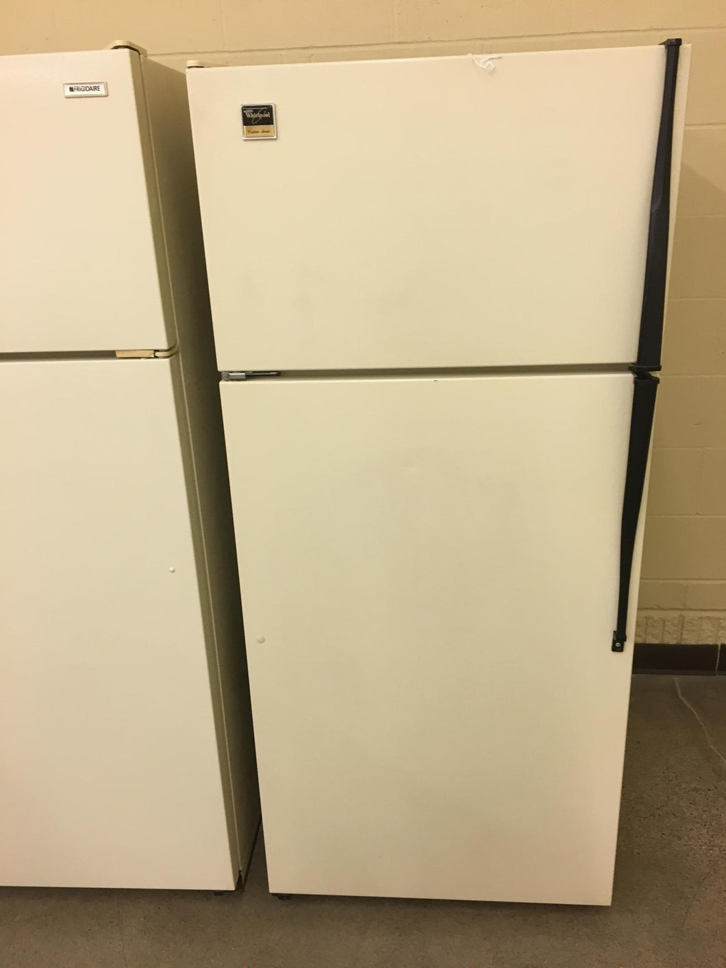 Whirlpool Refrigerator - 6715