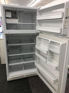 Amana Refrigerator- 6388