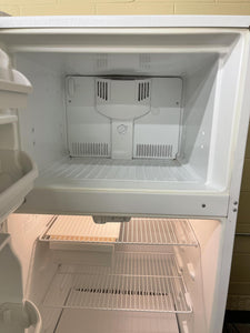 Frigidaire Refrigerator - 1462