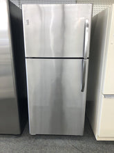 Load image into Gallery viewer, GE Stainless Refrigerator -1586
