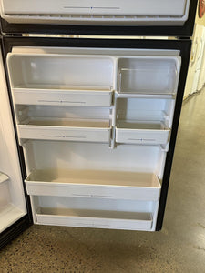 Amana Refrigerator - 9312