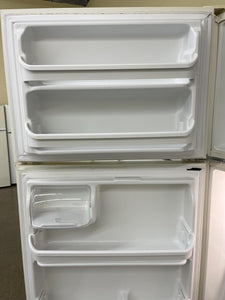 Kenmore Refrigerator - 7110