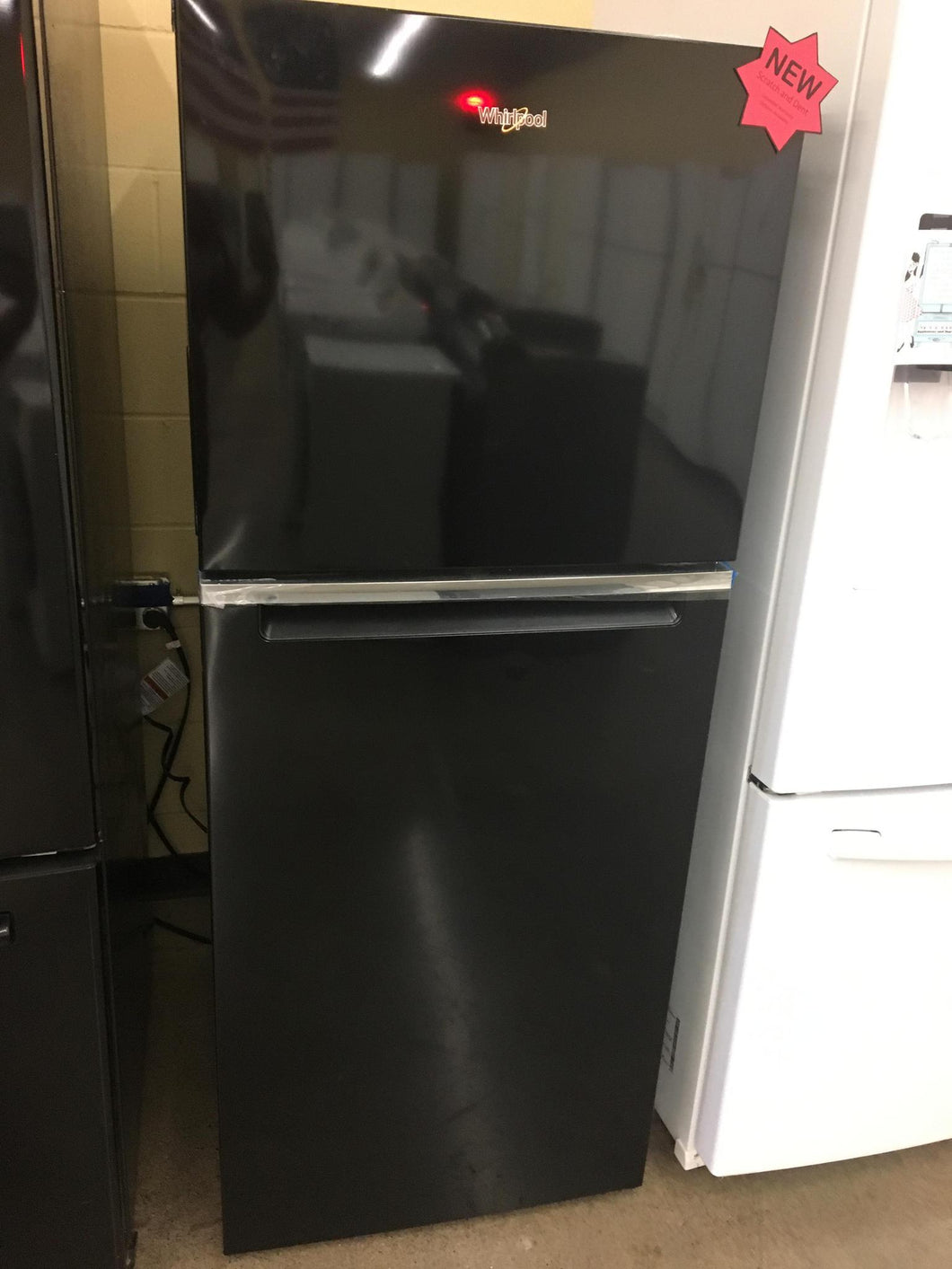 Whirlpool Black Refrigerator - 6670