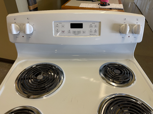 GE Electric Stove - 1487