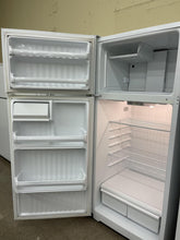 Load image into Gallery viewer, Hotpoint Refrigerator - 1577
