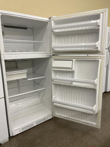 GE Refrigerator - 1607