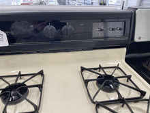 Load image into Gallery viewer, Amana Gas Stove - 5586
