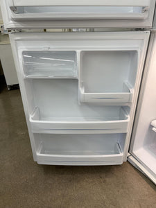 GE Refrigerator - 3729