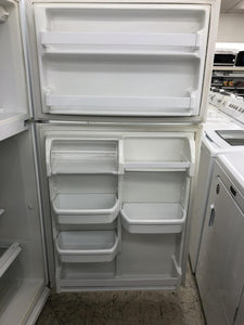 Kenmore Refrigerator - 3831
