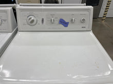 Load image into Gallery viewer, Kenmore Washer and Gas Dryer Set - 0557 - 9963
